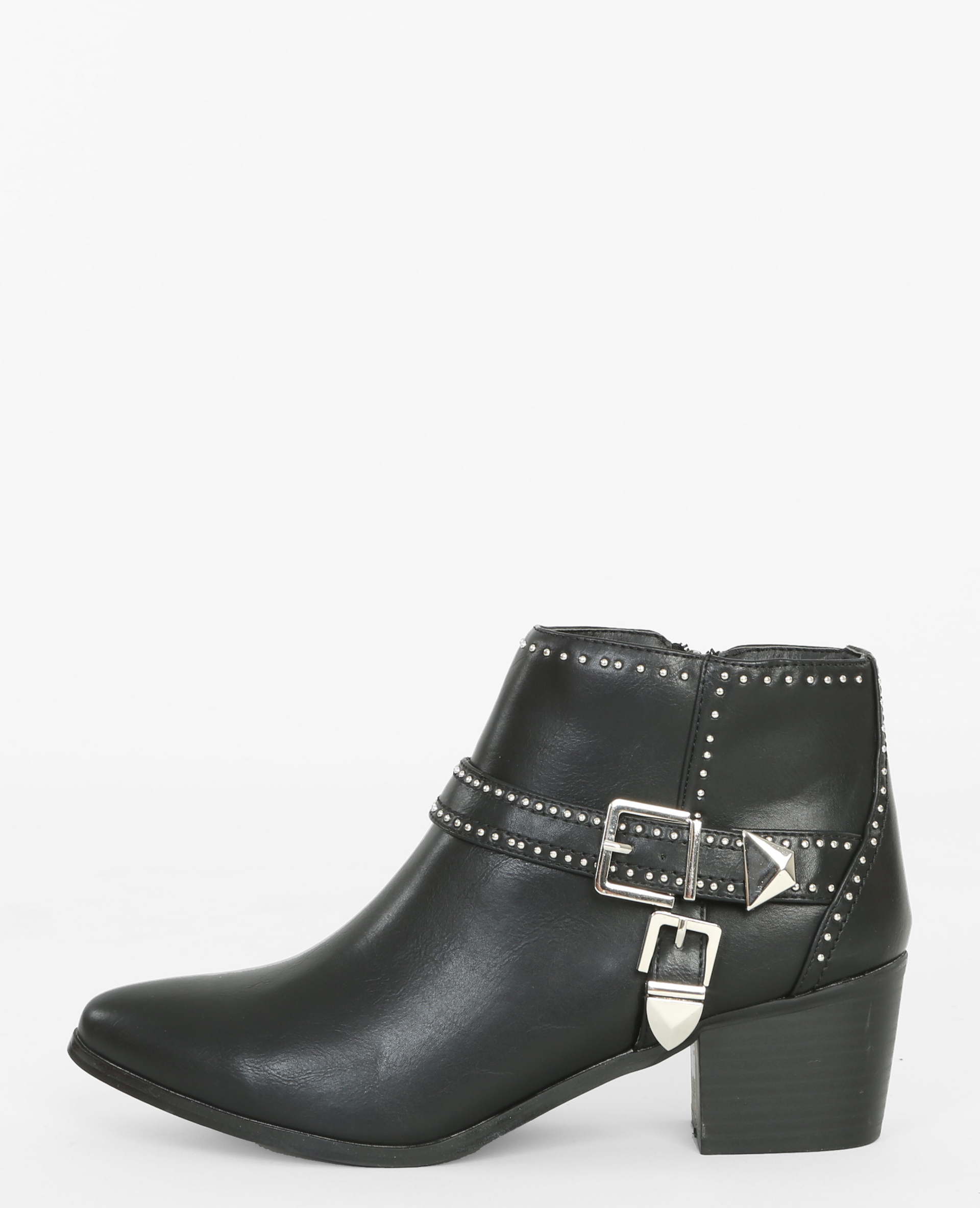 bottines noires avec boucles