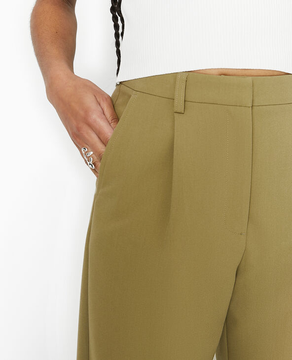 Pantalon droit avec pinces vert kaki - Pimkie