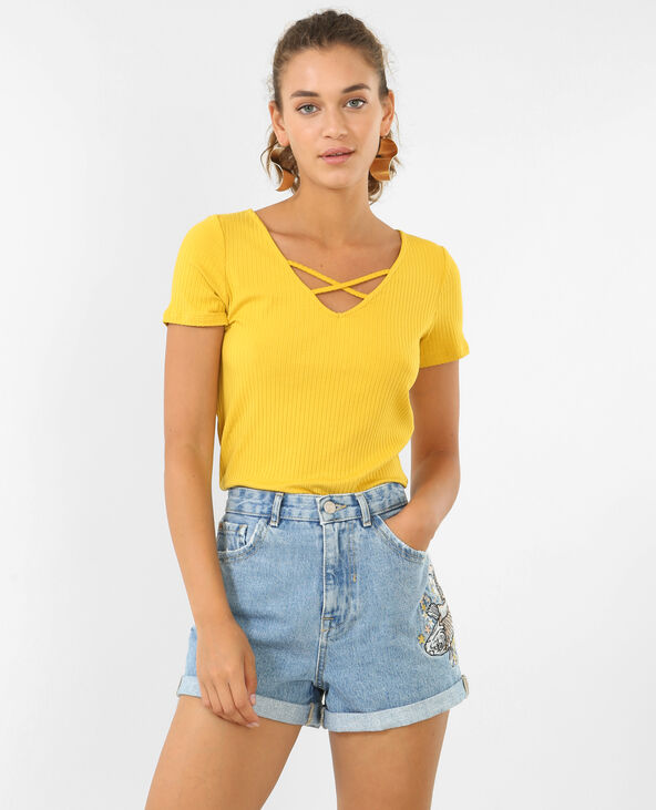 T-shirt col croisé jaune ocre - Pimkie