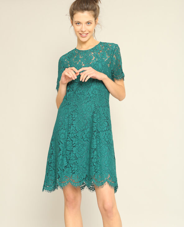 Robe en dentelle