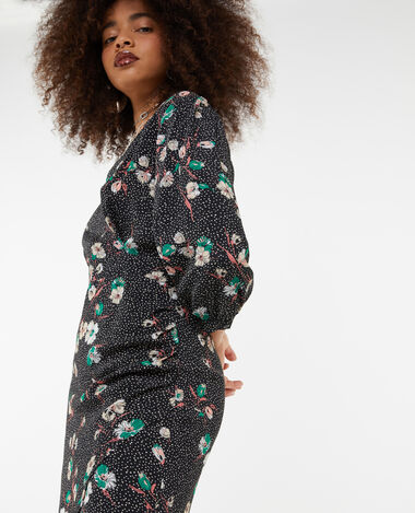 Robe courte avec devant croisé motif fleurs noir - Pimkie