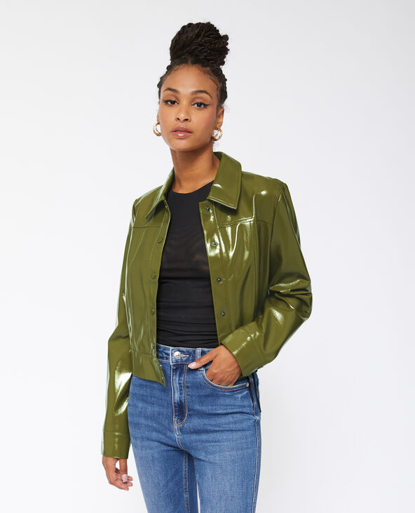 Veste courte et droite en vinyle vert olive - Pimkie