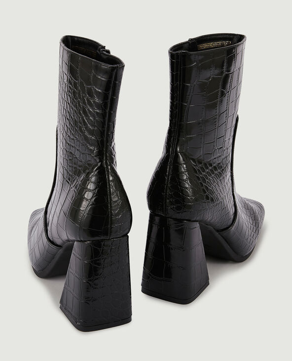 Boots à talon effet croco avec bouts carrés noir - Pimkie