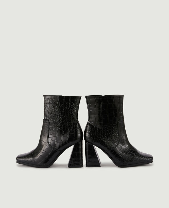 Boots à talon effet croco avec bouts carrés noir - Pimkie