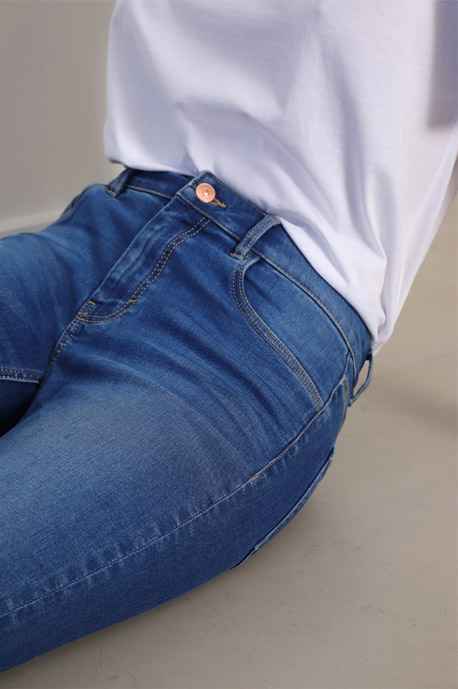 Skinny mid waist