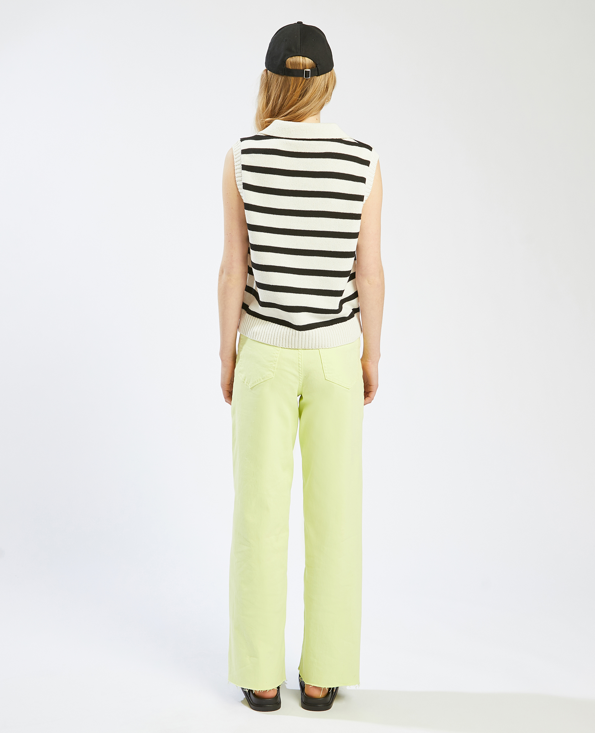 Pull sans manches avec col blanc - Pimkie