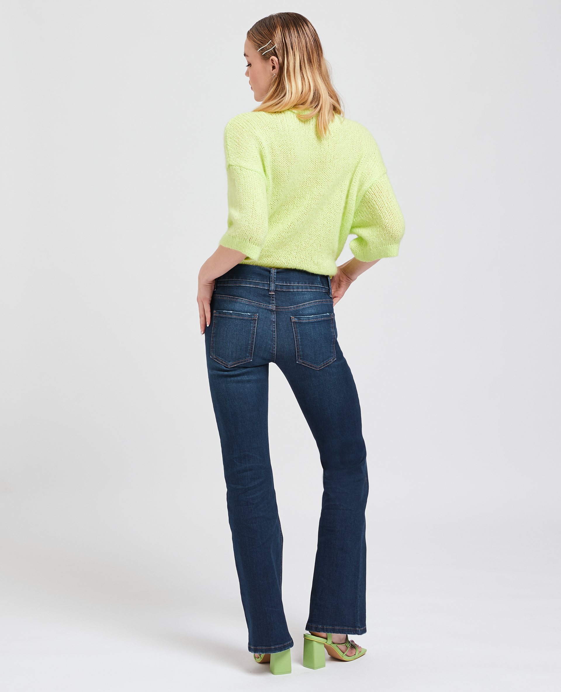 Jean flare taille basse avec ceinture bleu brut - Pimkie