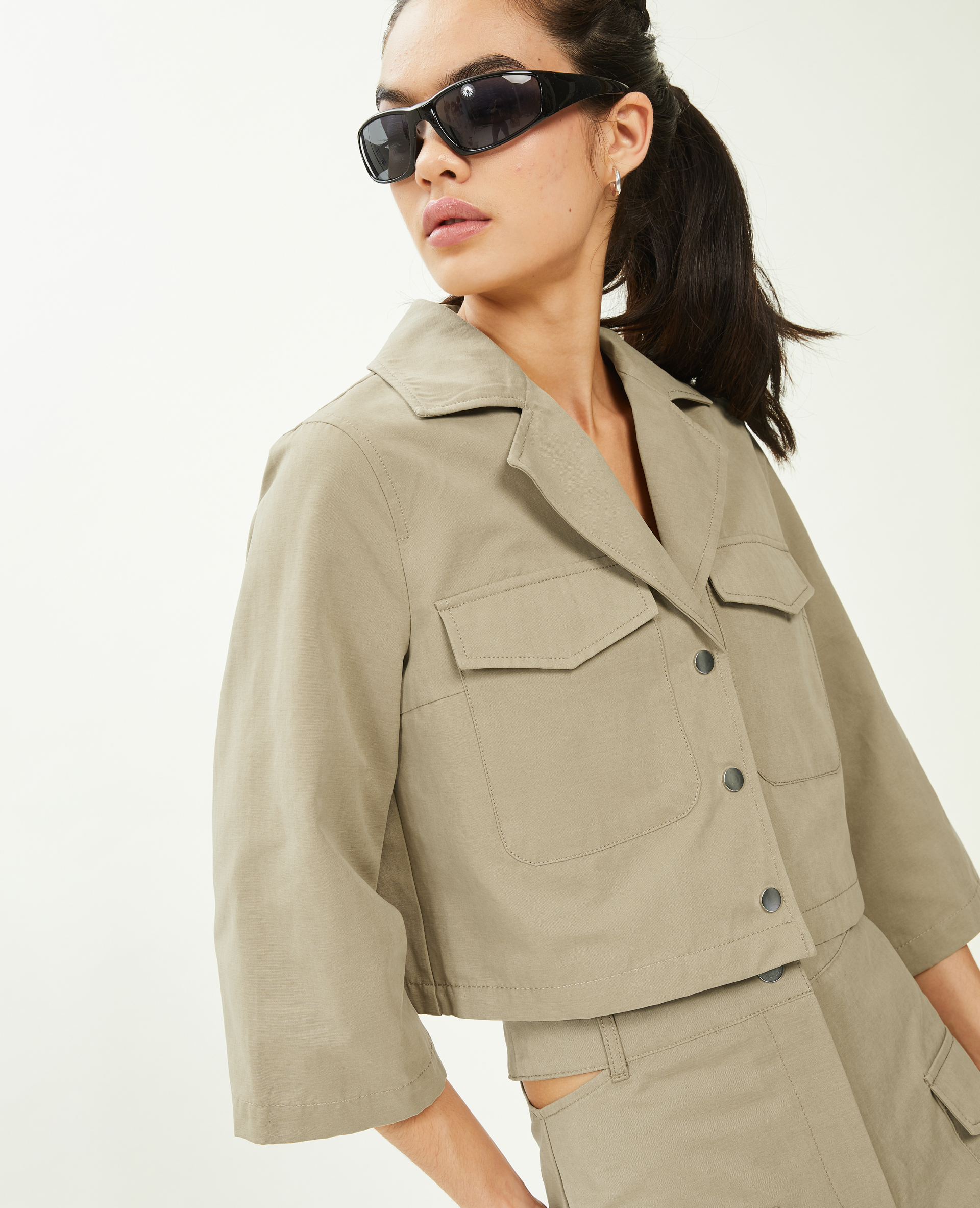 Veste courte avec pressions marron - Pimkie