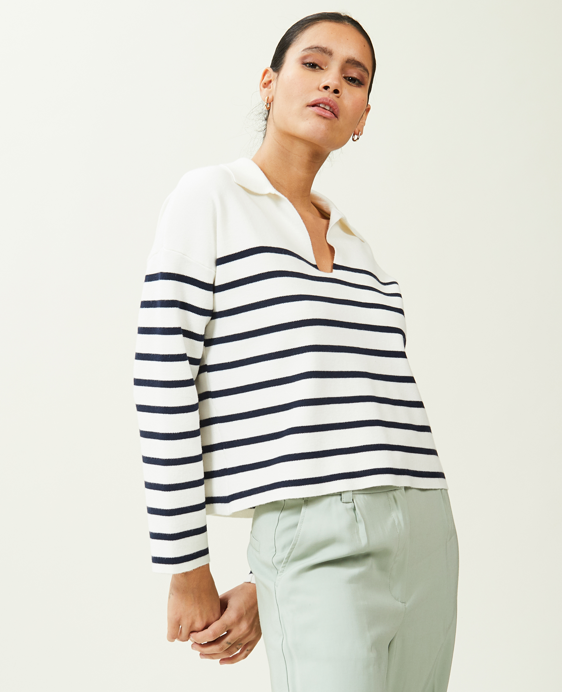 Pull avec col blanc - Pimkie