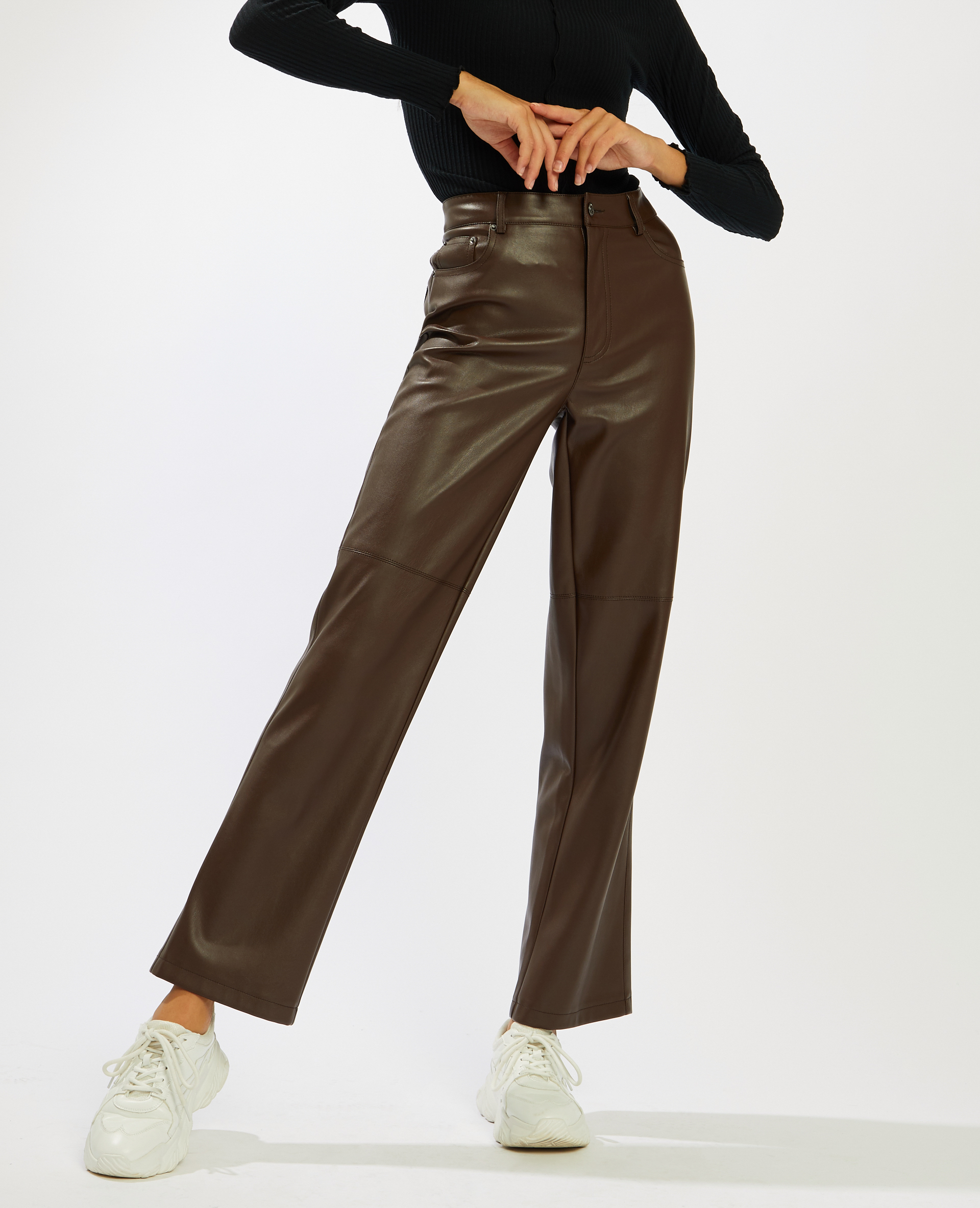 Pantalon droit simili cuir