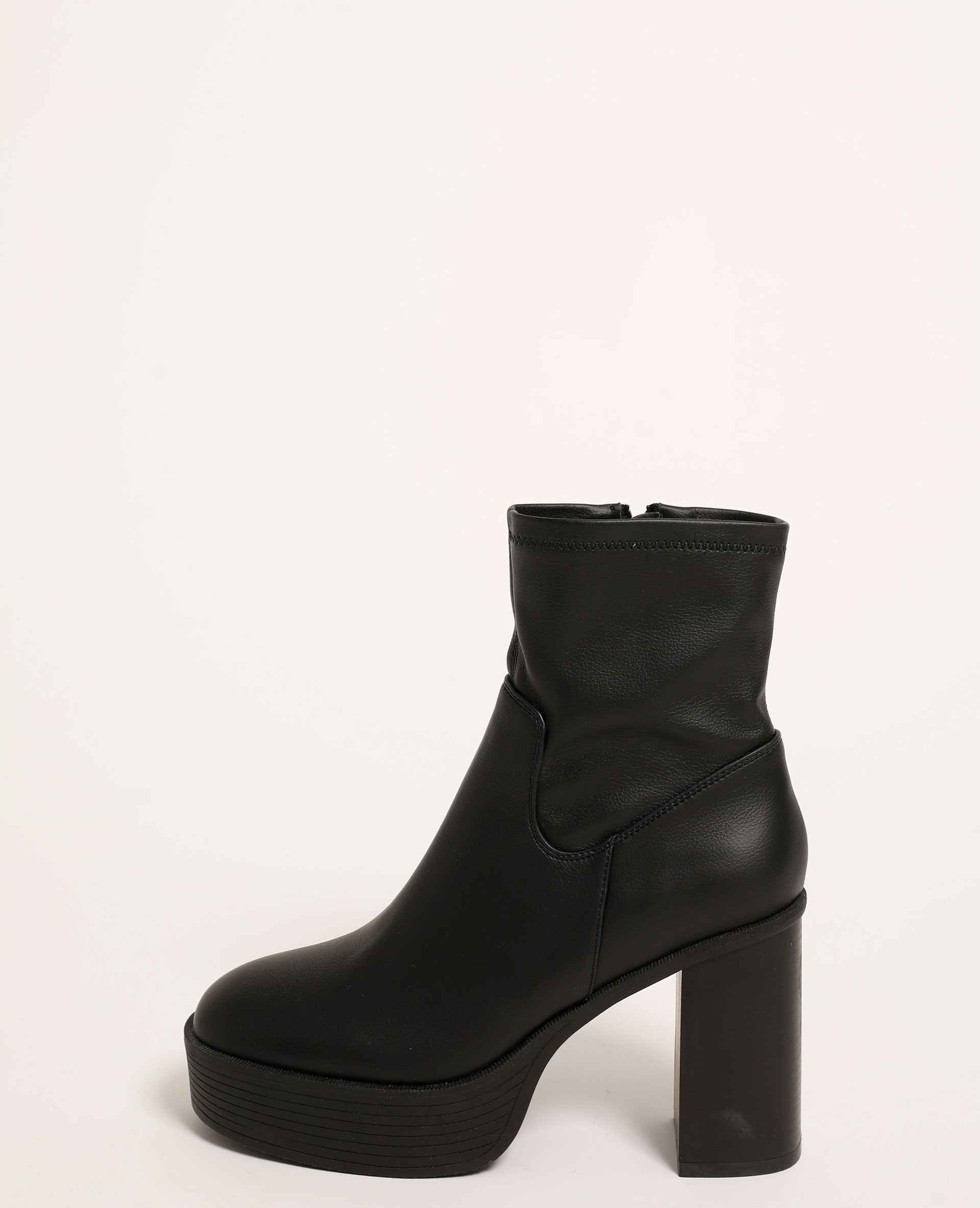 Bottines plateformes en simili cuir