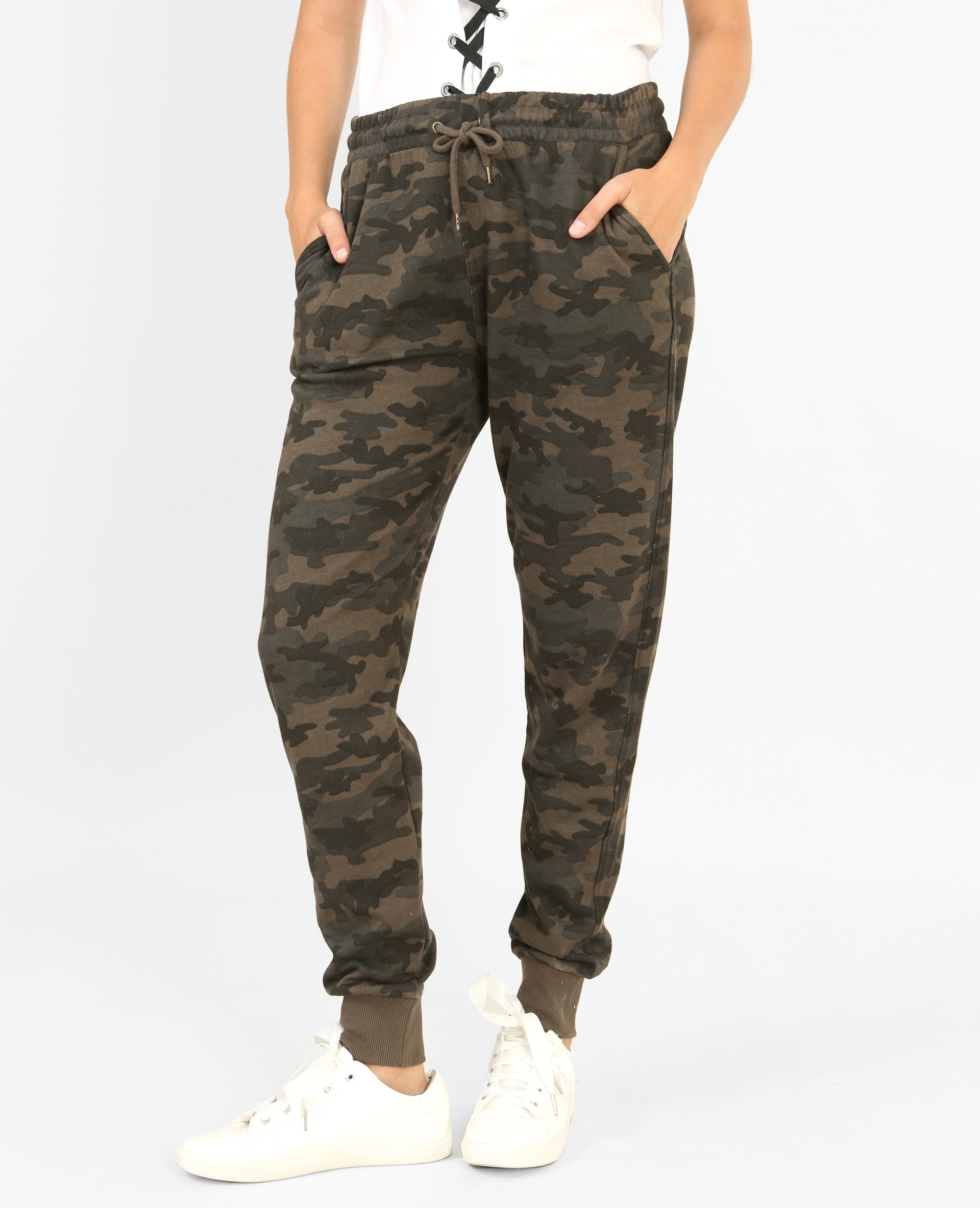 Survetement camouflage online
