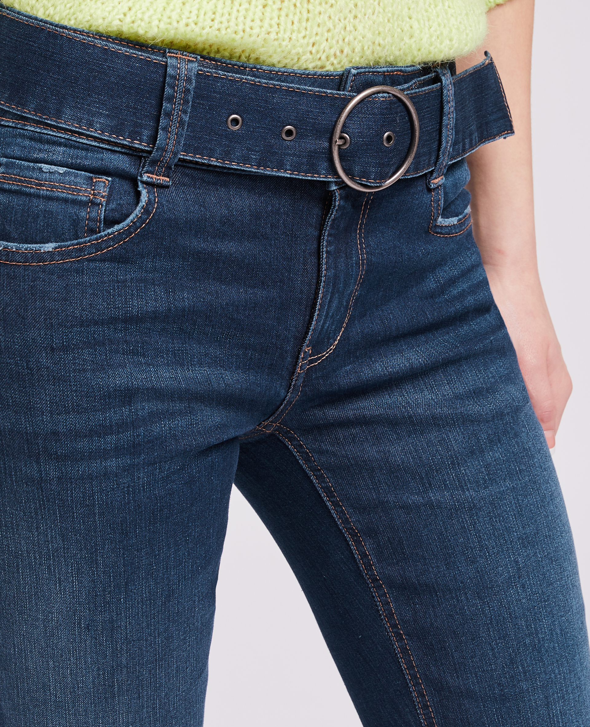Jean flare taille basse avec ceinture bleu brut - Pimkie